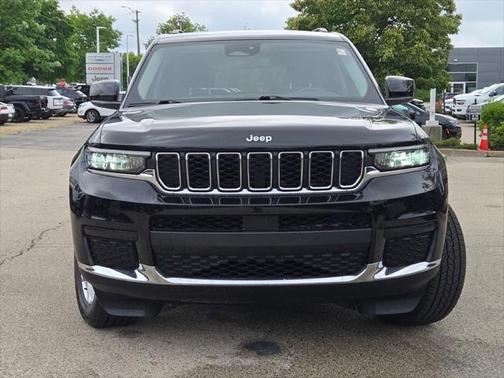 2022 Jeep Grand Cherokee L Laredo