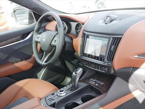 2023 Maserati Levante GT