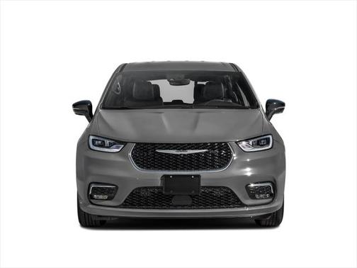2025 Chrysler Pacifica L