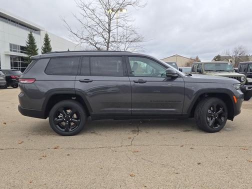2025 Jeep Grand Cherokee L Altitude