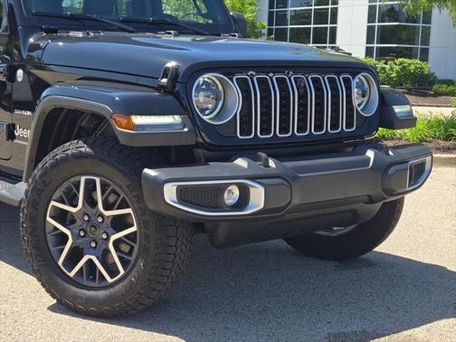 2024 Jeep Wrangler 4-Door Sahara 4x4