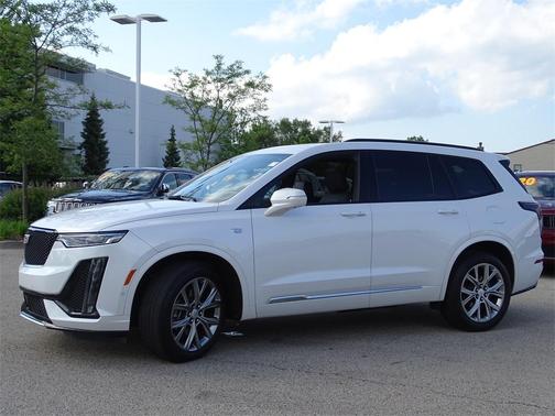 Photo 5 of 34 of 2020 Cadillac XT6 Sport AWD