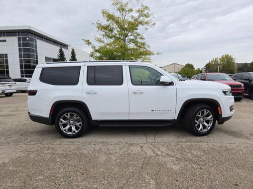 2022 Jeep Wagoneer Series II 4x4