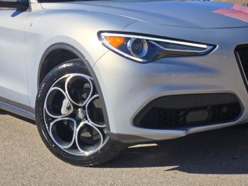 2022 Alfa Romeo Stelvio Ti