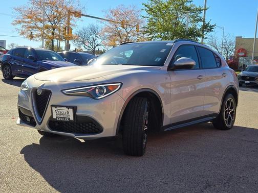 2022 Alfa Romeo Stelvio Ti