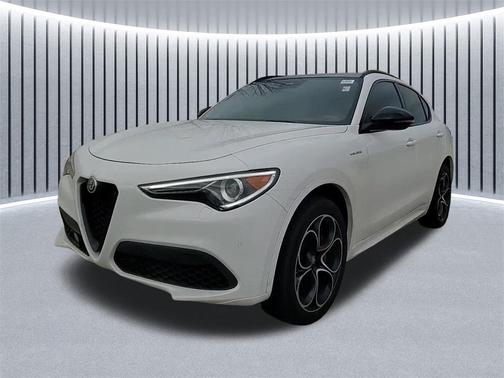 2022 Alfa Romeo Stelvio Ti