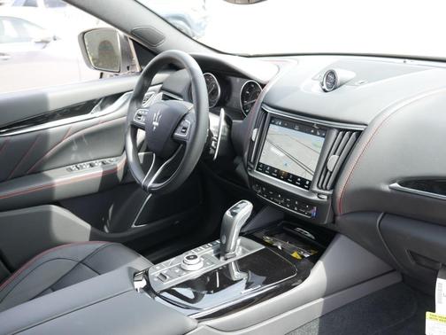 2024 Maserati Levante Modena Ultima