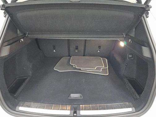 2022 BMW X1 xDrive28i