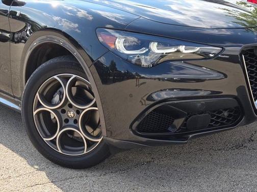 2024 Alfa Romeo Stelvio Ti