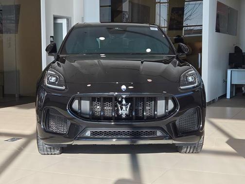 2023 Maserati Grecale Modena