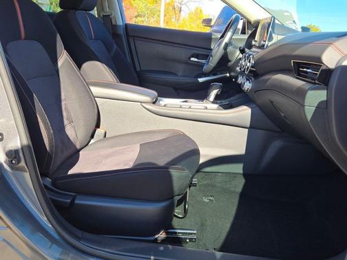 2020 Nissan Sentra SR