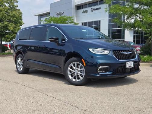 2025 Chrysler Pacifica L