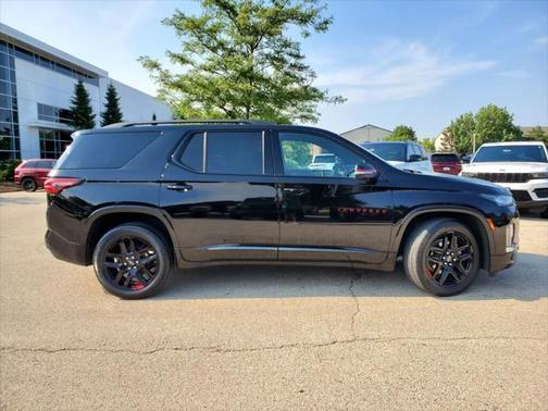 2022 Chevrolet Traverse Premier