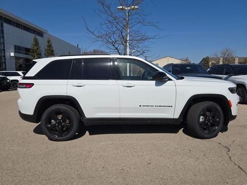 2025 Jeep Grand Cherokee Limited