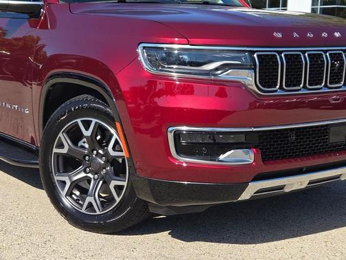 2023 Jeep Wagoneer Series III 4x4