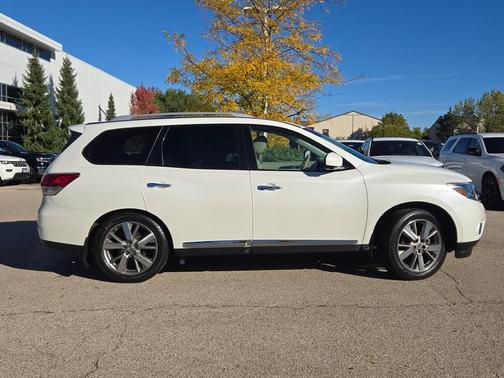 2015 Nissan Pathfinder Platinum