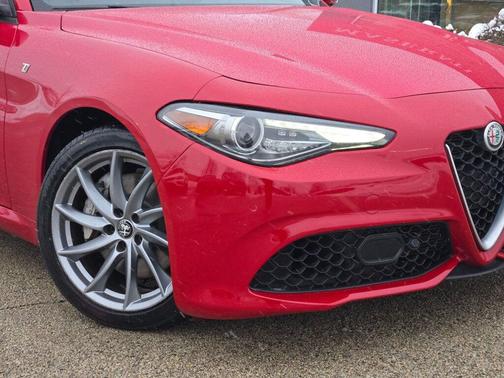 2022 Alfa Romeo Giulia Ti