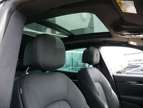 2023 Maserati Levante GT