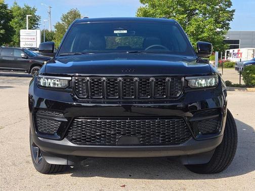 2025 Jeep Grand Cherokee Altitude