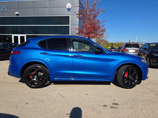 2022 Alfa Romeo Stelvio Ti