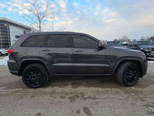 2019 Jeep Grand Cherokee Altitude