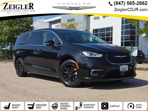 2023 Chrysler Pacifica Touring L