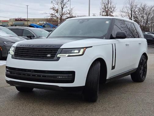 2024 Land Rover Range Rover P530 SE