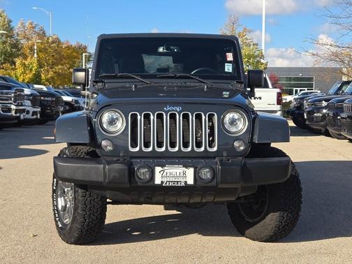 2017 Jeep Wrangler Unlimited Sahara