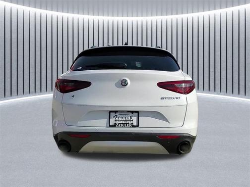 2022 Alfa Romeo Stelvio Ti