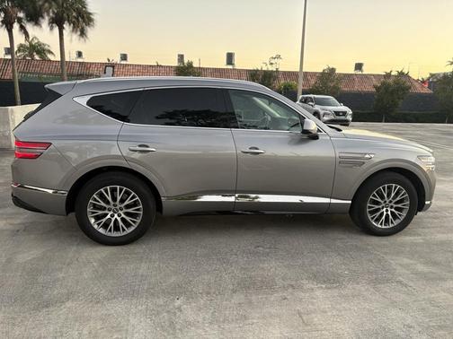 2024 Genesis GV80 2.5T