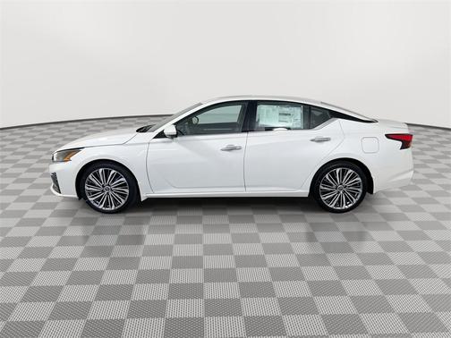 2025 Nissan Altima 2.5 SL