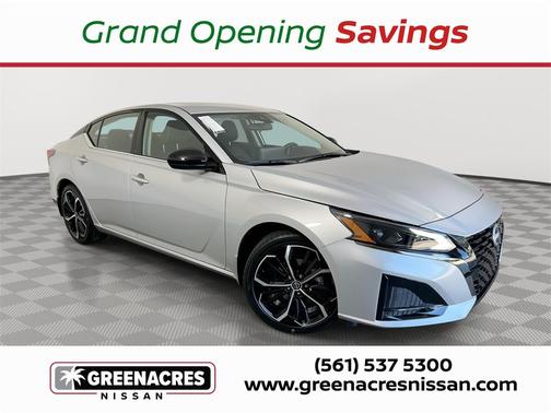 2025 Nissan Altima SR FWD