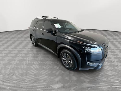 2022 Nissan Pathfinder SV 4WD