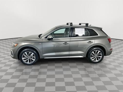 2023 Audi Q5 45 S line Premium Plus