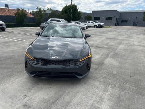 2024 Kia K5 EX