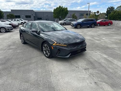 2024 Kia K5 EX