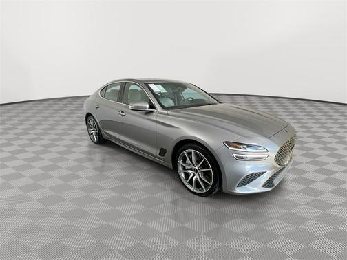 2024 Genesis G70 2.5T RWD