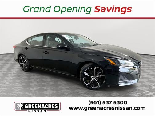 2023 Nissan Altima SR FWD