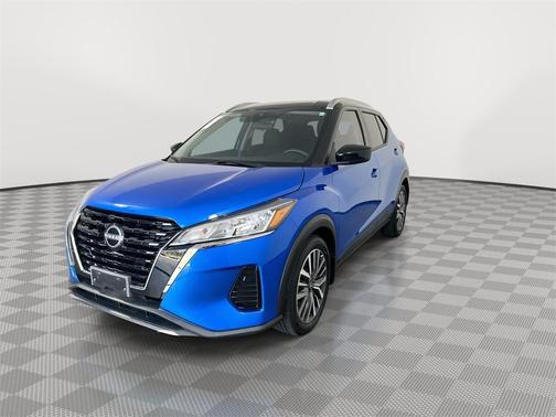 2022 Nissan Kicks SV