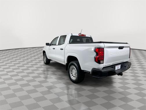 2024 Chevrolet Colorado WT
