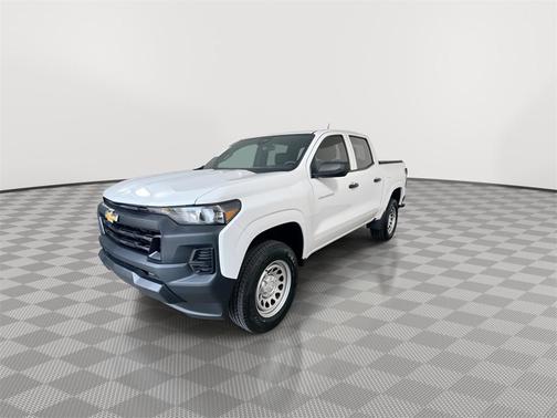 2024 Chevrolet Colorado WT