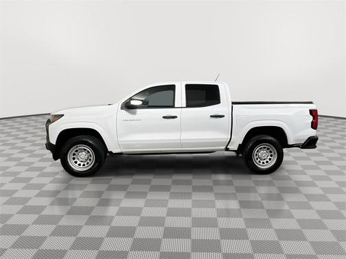 2024 Chevrolet Colorado WT