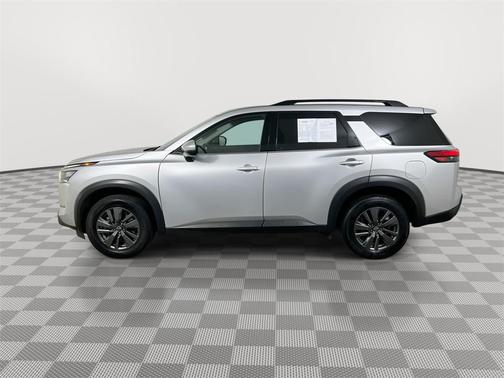 2024 Nissan Pathfinder SV FWD