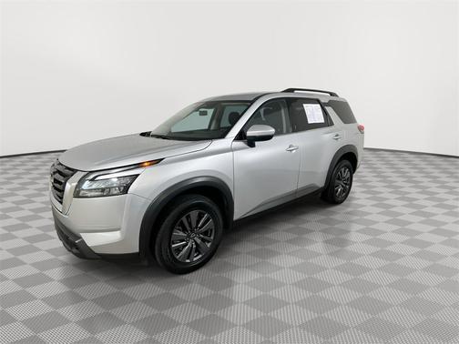 2024 Nissan Pathfinder SV FWD