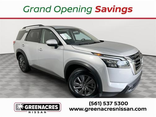 2024 Nissan Pathfinder SV FWD