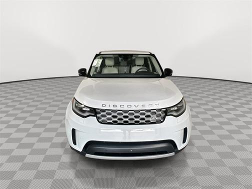 2024 Land Rover Discovery P300 S