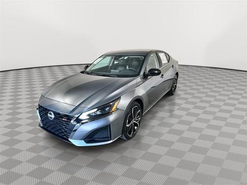 2025 Nissan Altima SR AWD