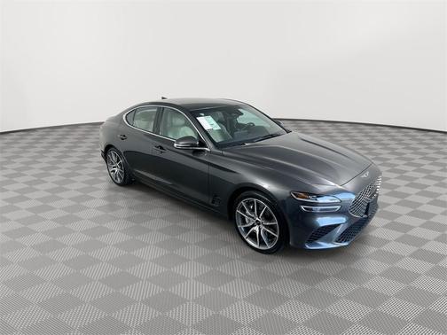 2024 Genesis G70 2.5T RWD