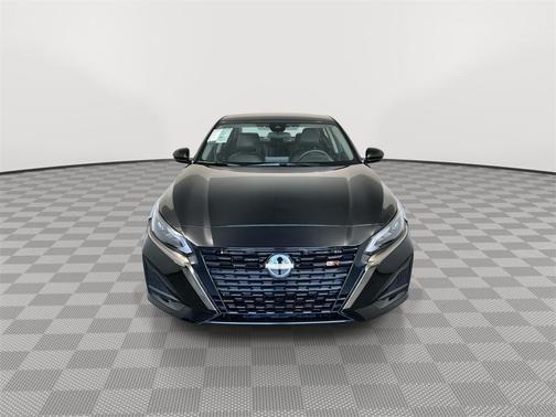 2025 Nissan Altima SR AWD