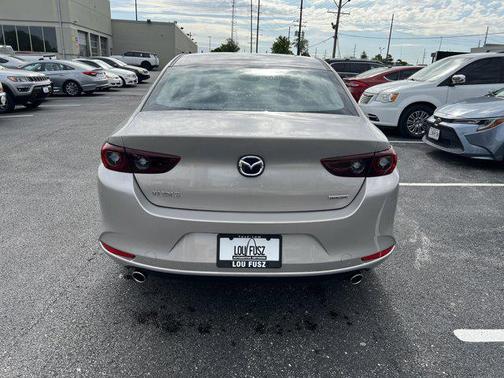 Platinum Quartz Metallic 2025 Mazda Mazda3 2.5 S Select Sport